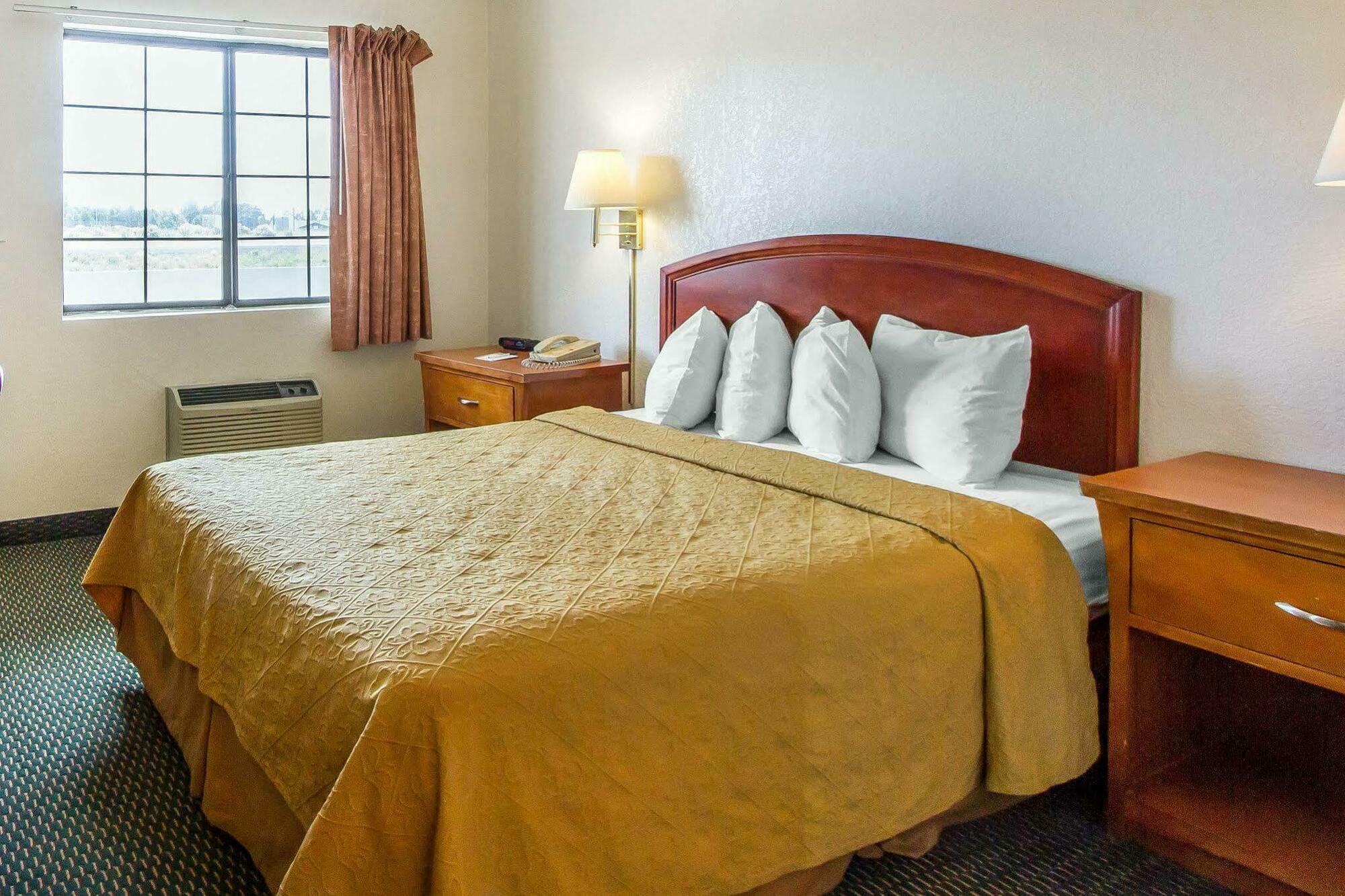 Quality Inn Flagstaff East I-40 Eksteriør bilde